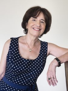 INTERVIEW | Carmen Boustani : « Le mérite des écrivaines méditerranéennes est de rapprocher deux rives »