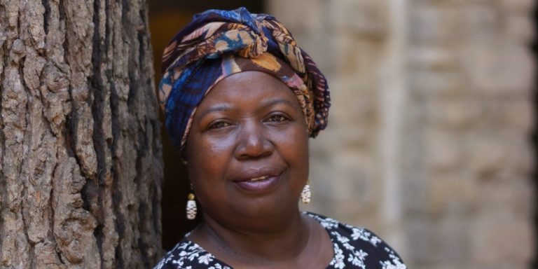 Moussem d&rsquo;Assilah, Maroc – Tanella Boni, lauréate du Prix Tchicaya U Tam&rsquo;si de la poésie africaine 2025